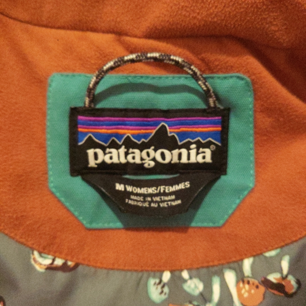 Green and Brown Patagonia Western Puffer Jacket Down Fill - Picture 10 of 13